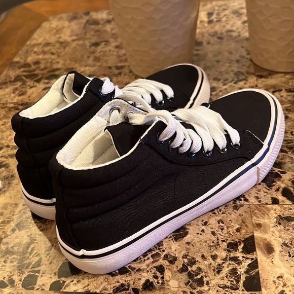 Balera canvas High top sneaker size 4 - Picture 5 of 7